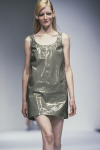 1894360873_Sportmax1999WomenRTW10.thumb.jpg.0441dc497ed5a2e1216f90c9b3d133c9.jpg