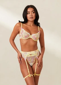 1AdelinaIntimates-Muriel.webp