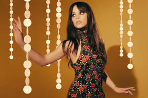 260206934_jenna-is-3.jpg