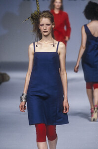 282906071_AnnaMolinari1997WomenRTW15.thumb.jpg.41b23b7617659e3a838bbf336abc9fb6.jpg