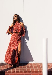 306979059_AlessandraAmbrosio-TheCoveteur2016_11.01GuidetoLosAngeles25376357.thumb.jpg.891d618cdfbe0e02bb26e360039db255.jpg