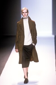 32428185_Celine1998WomenRTW13.thumb.jpg.106f809d0cda4059f10a583c7f1b1627.jpg