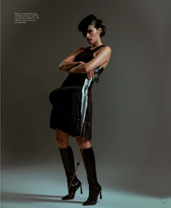 369537383_harpers-bazaar-mexico-08-2023-7.jpg