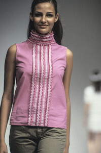 494211608_Sportmax1999WomenRTW83.thumb.jpg.8bb63871dd5db48d6fb1c2d4bcc40331.jpg