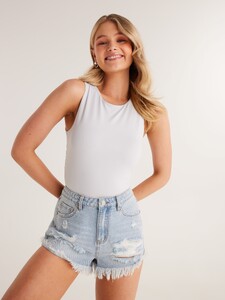 506773_softdove_l.jpg