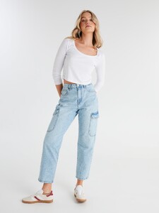 507796_white_back_l.jpg
