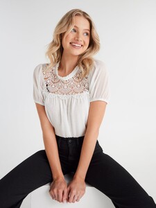 511100_white_l.jpg