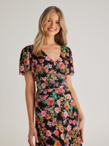 514419_blackgardenfloral_alt_l.jpg