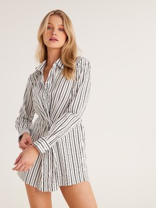 514426_blackwhitestripe_l.jpg