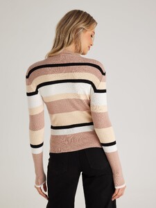 521243_nudestripe_outfit_l.jpg
