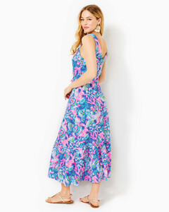 531699773_CarolineKelley-LillyPulitzer2023MadsenMidiDress(BlueTangSittingSeaside)UHQ3.thumb.jpg.33bcda637762d487fa246f87c3a19fb2.jpg