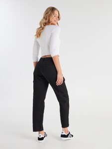 548761_black_outfit_l.jpg
