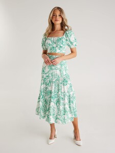 567473_greenfloral_l.jpg