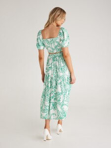 567473_greenfloral_outfit_l.jpg