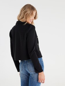 580508_black_outfit_l.jpg