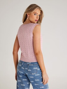 600699_lightpinkcable_outfit_l.jpg