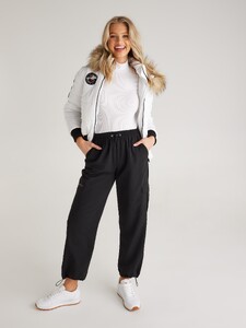 609655_white_alt_l.jpg