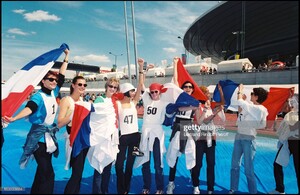 ysl - stade 1998 - rehearsal-supporters.jpg