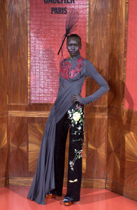 791793680_alekwekga0115-.thumb.jpg.3b31b7e165a31268ebe008bd22f86596.jpg