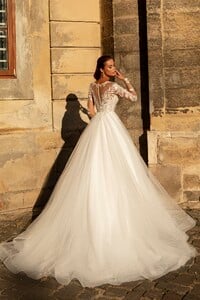 908-3-Wedding-dress-Lady-Di-Bride.jpg