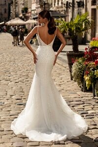 919-2-Wedding-dress-Lady-Di-Bride-1.jpg