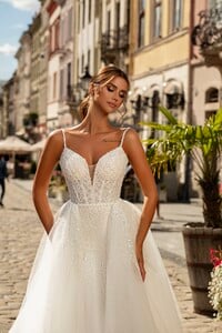 919-5-Wedding-dress-Lady-Di-Bride.jpg