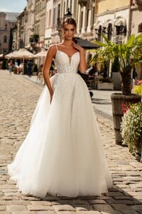 919-6-Wedding-dress-Lady-Di-Bride.jpg