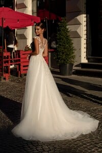 924-2-Wedding-dress-Lady-Di-Bride.jpg