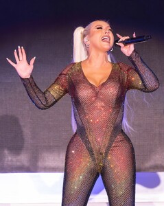 Christina_Aguilera_Daily_-__Pride_Island_2023_-_0037.jpg