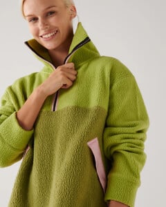ELE_FRTO1530GRN_ELEVATION_LONGLINE_HALF-ZIP_SWEATER_2430_1.jpg