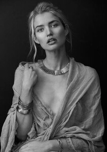 Julia-viering-portfolio-125-1-391x555.jpg