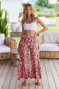 LOOK15_JAASE_1stFEB_TANIESHA_039_2000x.jpg
