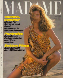 MadameDE0484_001.thumb.jpg.8345e4b6091bbb88c185c32f256464a6.jpg
