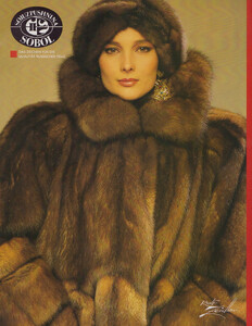 MadameDE1086_039.thumb.jpg.97878f6621d00e8d769202897c1c582e.jpg