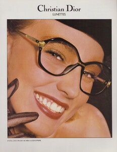 MadameDE1086_047.thumb.jpg.314307eee198b8d31ccd2fa8f0b4643d.jpg
