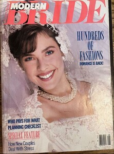 ModernBrideUS08-0986coverCarolAlt.thumb.jpg.d8a289c10cf572813740f757f2253b58.jpg