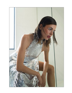 Nuria-Oliu-Pure-brightness-007.jpg