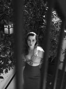 Outtakes_283829.jpg