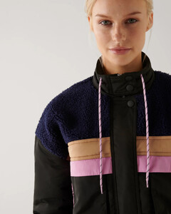PUB_RTO1512BLK_PUBLISH_PANELLED_JACKET_0447_1.jpg