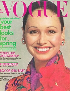 Penati_US_Vogue_January_15th_1972_Cover.thumb.jpg.530e965d1805b138076d1e26e989ece6.jpg