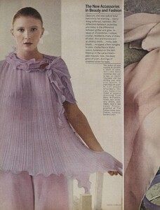 accessories_05.thumb.jpg.6f07f2934ad7dafabee215587136380c.jpg