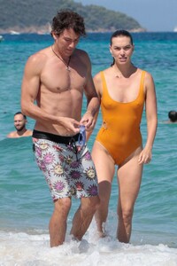 arizona-muse-in-swimsuit-at-club-55-in-saint-tropez-07-28-2023-3.jpg