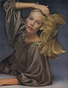 blondness_06.thumb.jpg.ddc49a13877e0bd714f1672ec4aa9e24.jpg