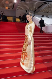 chloe-lecareux-at-the-zone-of-interest-premiere-at-76th-cannes-film-festival-05-19-2023-1.jpg