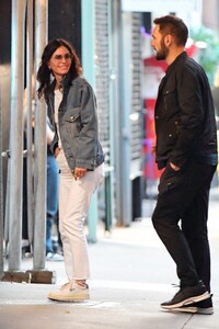 courteney-cox-out-for-dinner-at-pylos-greek-restaurant-in-new-york-07-26-2023-3.jpg