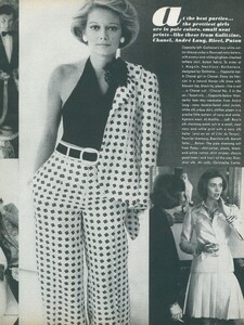couture_22.thumb.jpg.7769829cbafa0980dbb624d1d72c64e7.jpg