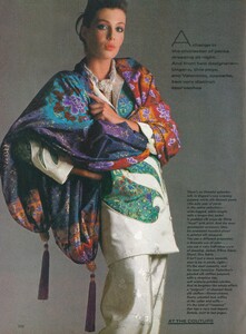 couture_81_09.thumb.jpg.f6b584597effaa504a62c32a5c3ec01f.jpg