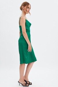 dd12920-f3_green_4.jpg