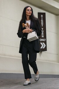demi-moore-arrives-at-honor-titus-art-show-in-beverly-hills-07-20-2023-1.jpg