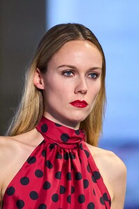 detail-defile-ami-paris-automne-hiver-2022-2023-paris-detail-11.thumb.jpg.c36bd23fbceb5b9bfa69c54e5d405241.jpg